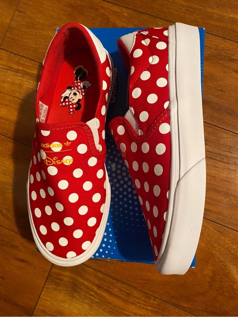 New girls adidas Sz 5.5 x Disney Red and White Minnie Polka Dot Slip-On Shoes